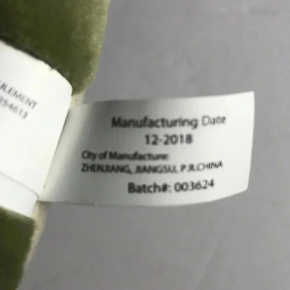 The Petting Zoo Seaworld Green Plush Alligator- NWT - Picture 8 of 8